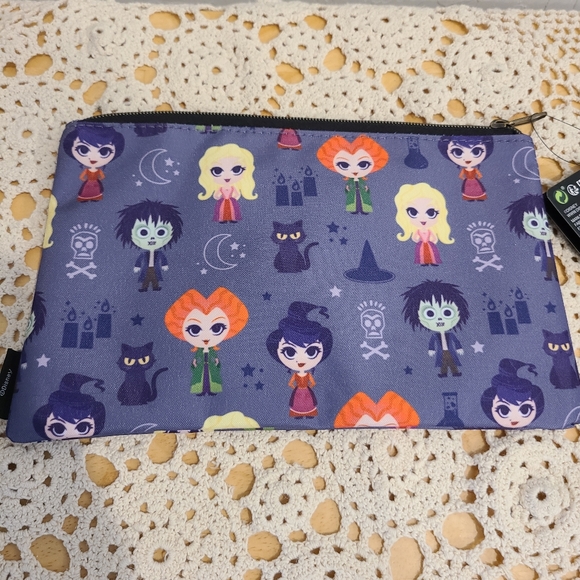 Loungefly | Bags | Loungefly Disney Hocus Pocus Chibi Characters Makeup ...